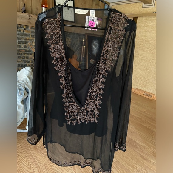 100% Silk Beaded Top - Picture 2 of 3